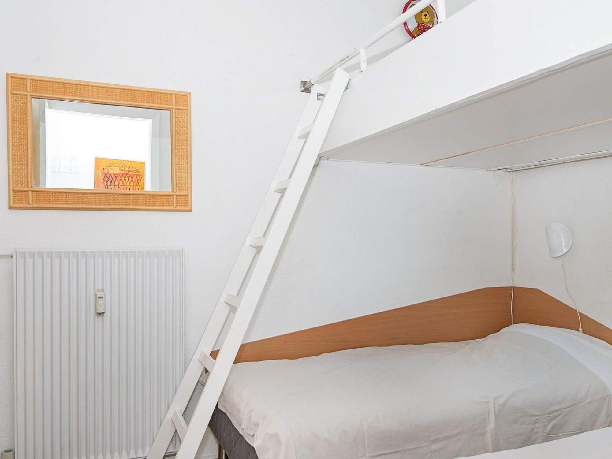 6 Person Holiday Home On A Holiday Park In Glesborg Exterior foto
